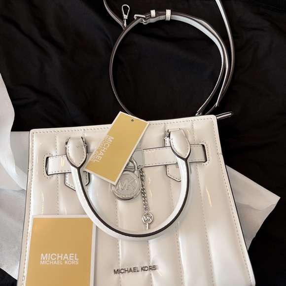 Michael Kors Glossy White Satchel - Picture 2 of 9